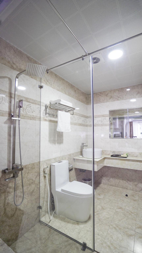 Bathroom 5, SeaStar Hotel Ha Long, Hạ Long