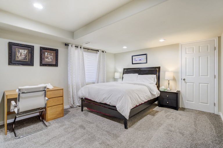 Interior 3, 1415 Legend Oak - Basement, El Paso