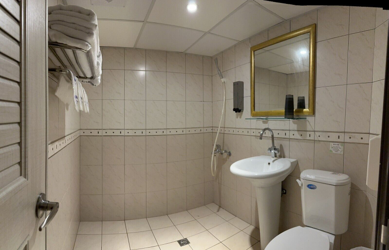 Bathroom 3, Arthome Hotel, Kaohsiung