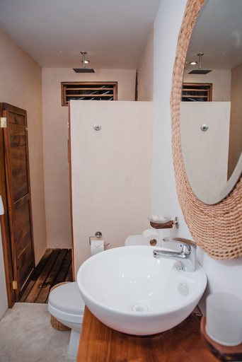 Bathroom 4, Hotel CasaBakal - A pie de Laguna - Bacalar, Othón P. Blanco