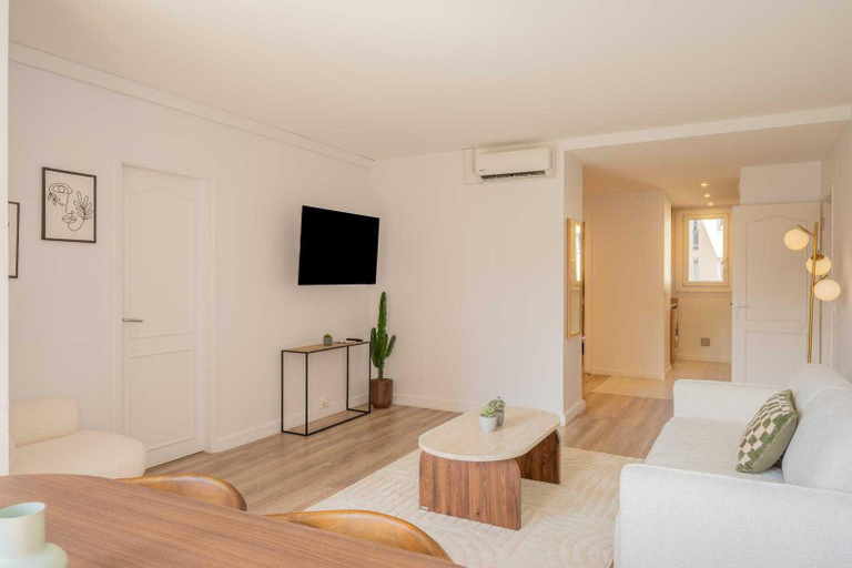 Separate living room 4, Charming Apartment - 2bdr/6p - Saint Tropez/port, Var