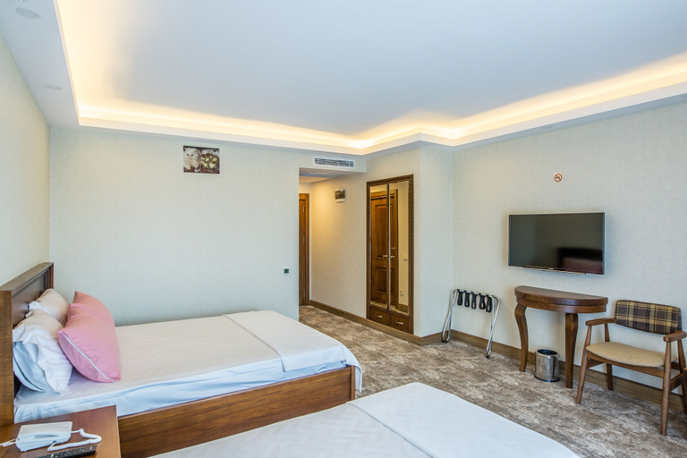 Bedroom 3, Helen Troya Hotel Geyikli, Ezine