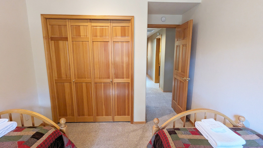 Interior 4, Mcnary 20, Deschutes