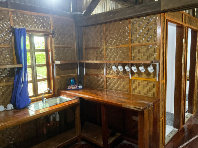 Bathroom, Rainbow Bay Beach and Dive Resort, Siquijor