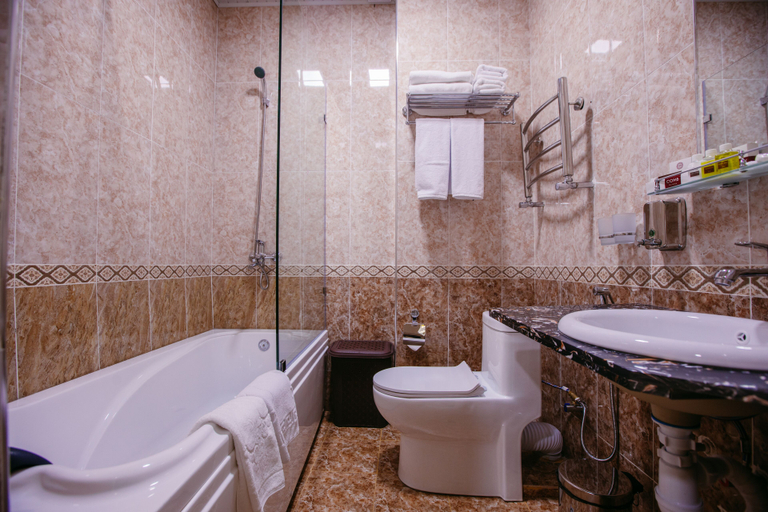 Bathroom 3, Grand Hotel Sogdiana, Samarkand