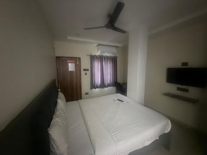 Room 2, The Embassy Inn, Hyderabad