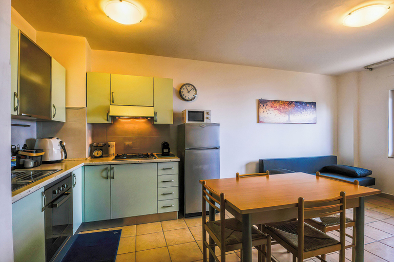 Private kitchen 4, Vista Mare, Macerata