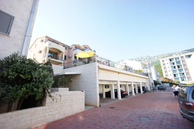 Exterior & Views 1, Apartments Becici Sunset