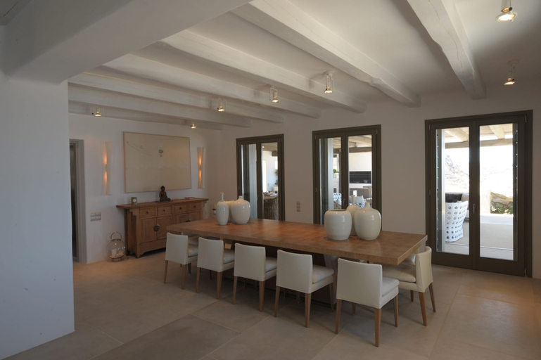 Room 2, Etoile in Tourlos With 7 Bedrooms and 9 Bathrooms, South Aegean
