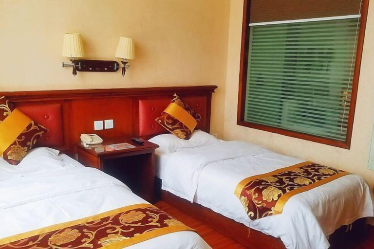 Room 3, Longyuan Holiday Hot Spring Hotel, Anshan