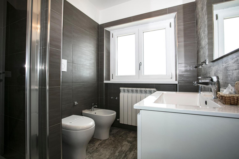 Bathroom 5, Residenza il Punto, Perugia