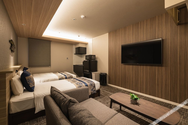 Bedroom 5, GRAND BASE Kagoshima Tenmonkan, Kagoshima