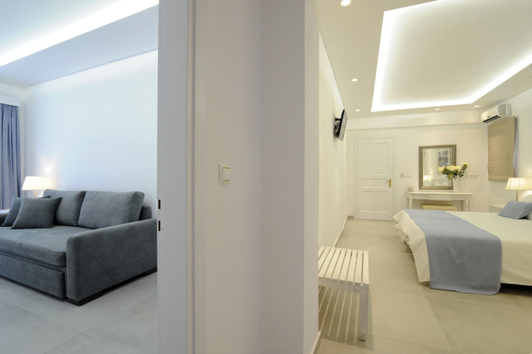Bedroom 2, Hotel Anna, South Aegean