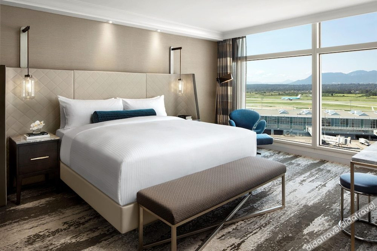 Bedroom, Fairmont Vancouver Airport - Gold Experience, Greater Vancouver
