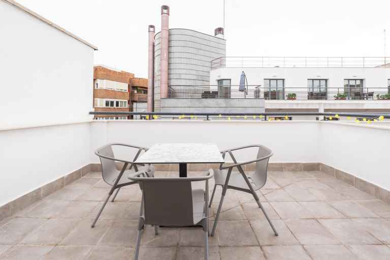 Others 2, LEMON APARTMENT & HOTELS, Madrid