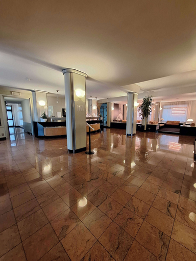 Public Area 4, Sure Hotel By Best Western Milano, Padua