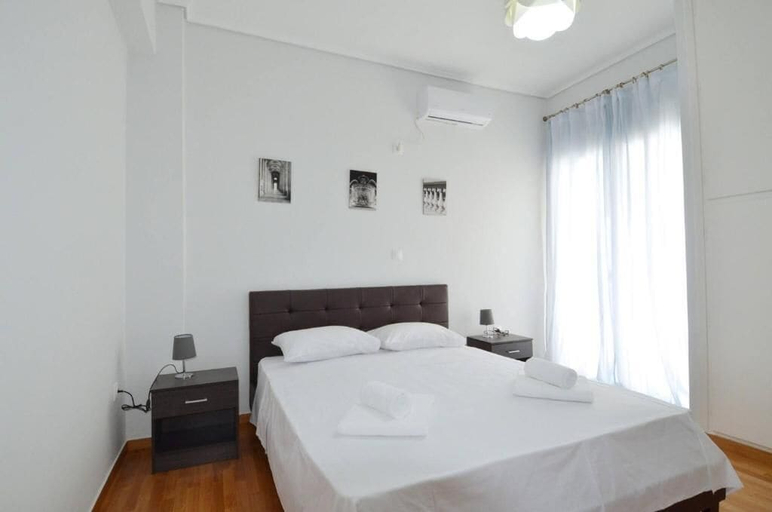 Room 5, Spacious minimal apartment at Chalandri, Attica