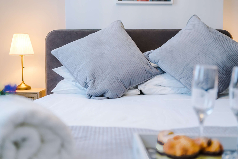 Room 5, Cozy 3-bed Home Perfect for Business Groups, Staffordshire
