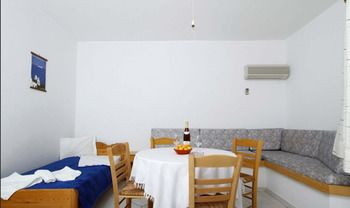 Others 2, Holidays in Paros, South Aegean