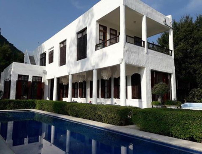 Exterior & Views 5, Brassiere Beach Resort, K. Sam Roi Yot