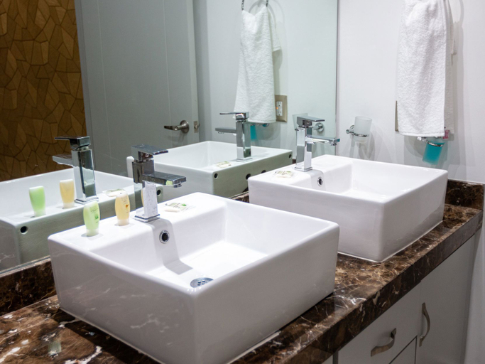 Bathroom 3, Tramonto Resort, Mazatlán