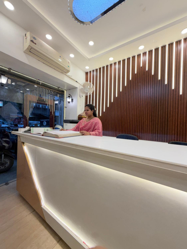 Others 5, Hotel Satwah 29, Delhi