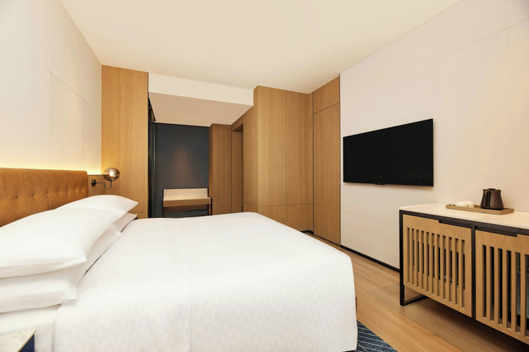 Bedroom 3, Four Points By Sheraton Kunming Dongfeng Square, Kunming