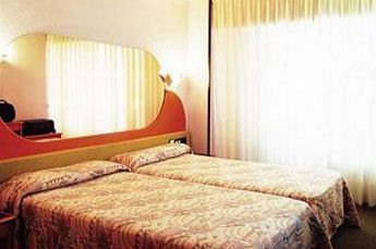 Guestroom 3, Hotel Faranda Alisas Santander, un hotel de la colección Ascend, Cantabria