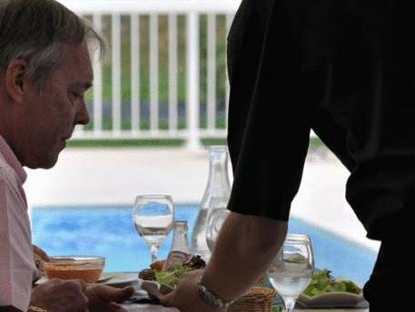 Food & Drinks