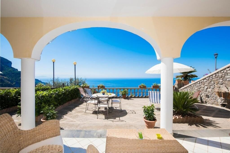 Outdoor dining 3, De Vivo Realty - Villa Savina Positano, Salerno