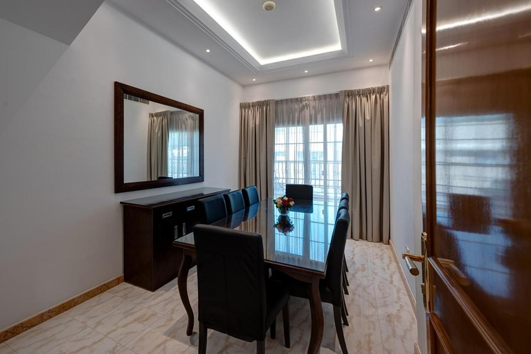 Others 5, J5 Four Bedroom Villa Holiday home in Mirdif, Dubai