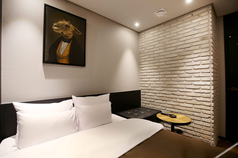 Bedroom 2, Cheonan A-Vant Hotel, Cheonan