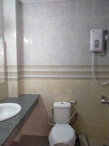 Bathroom 3, Seri Indah Resort SDN BHD, Kuala Terengganu