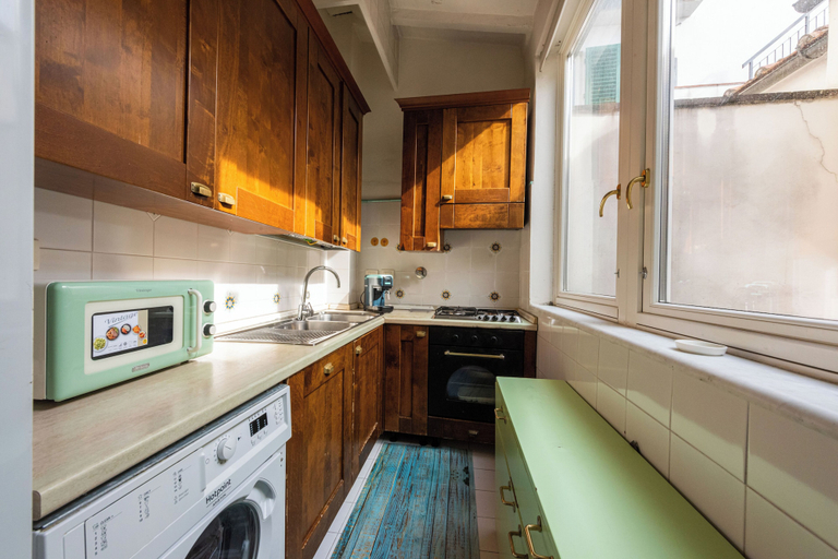 Private kitchen, Fossi Panoramic Terrace by MMega, Florence