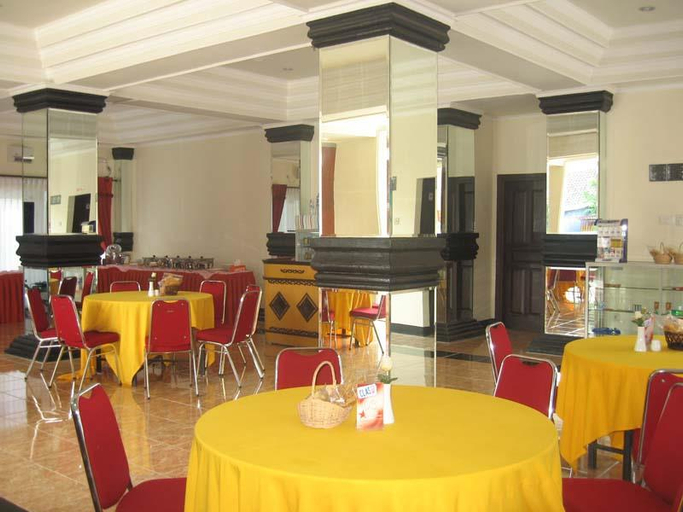 Food & Drinks 4, Topstar Hotel, Blora