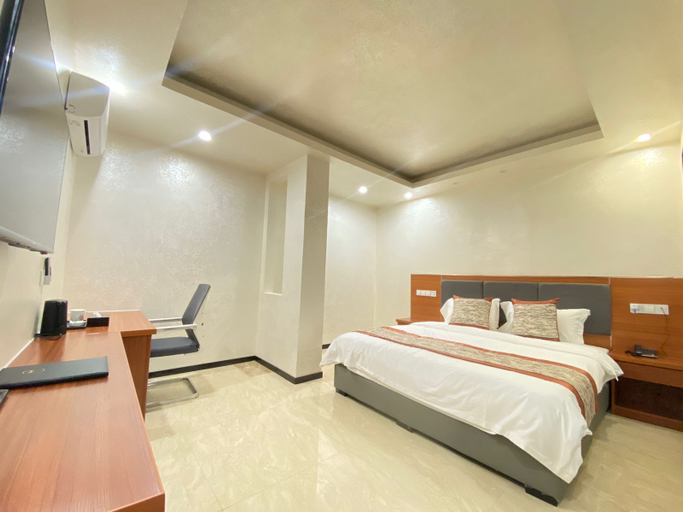 Others 3, Bi An Hotel, Vientiane
