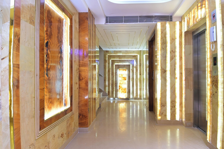 Public Area 2, Hotel Gold Palace Paharganj, Delhi
