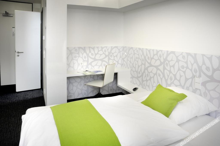 Others 4, Mara Hotel, Ilm-Kreis