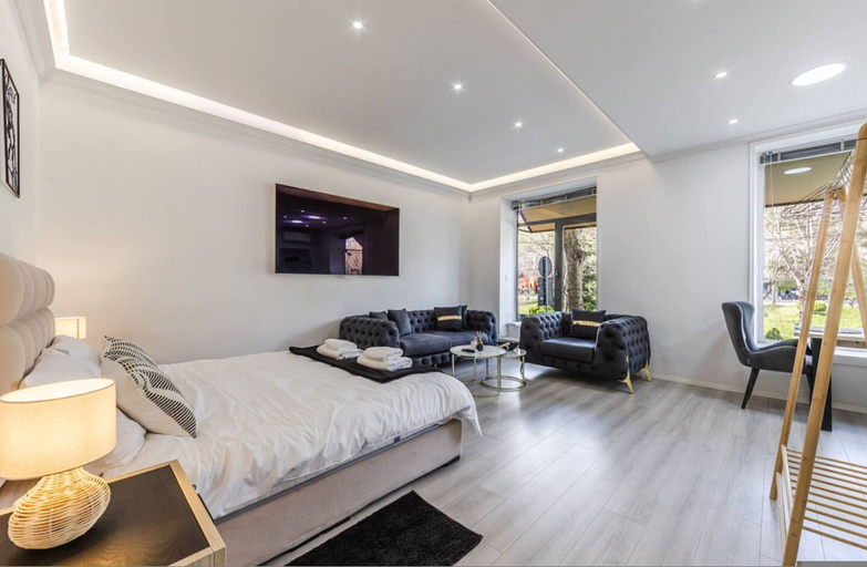 Room 3, Central Comfy Spot Studio for 2 With Wi-fi, Tiranës