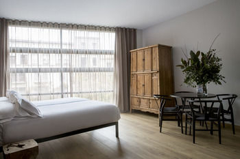 Others 5, Aparthotel Allada, Barcelona