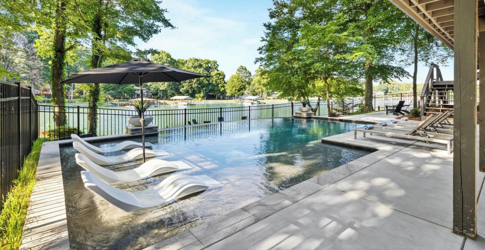Pool, Niblick on Norman, Lincoln