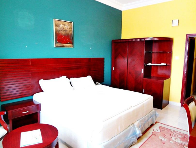 Bedroom 3, Al Jabal Hotel, Salalah