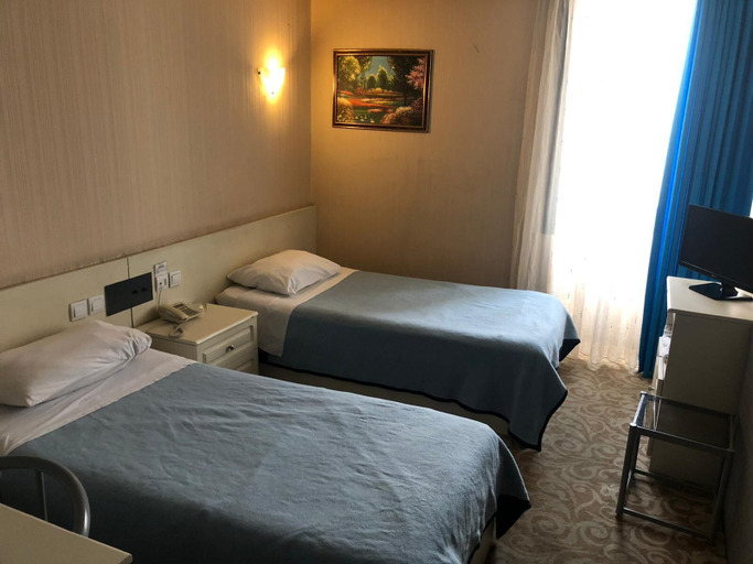 Others 4, Yildiz Otel, Çankaya