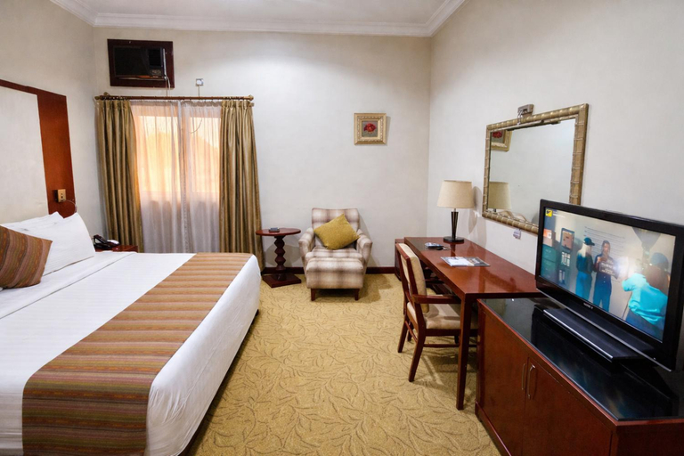Others 2, Chelsea Hotel, Wuse 2 Abuja, AbujaMun
