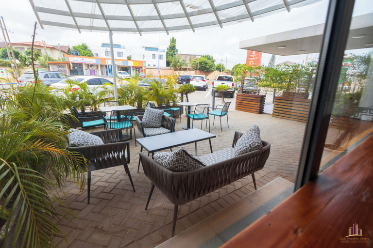 Food & Drinks 5, The Lennox Abode, Accra