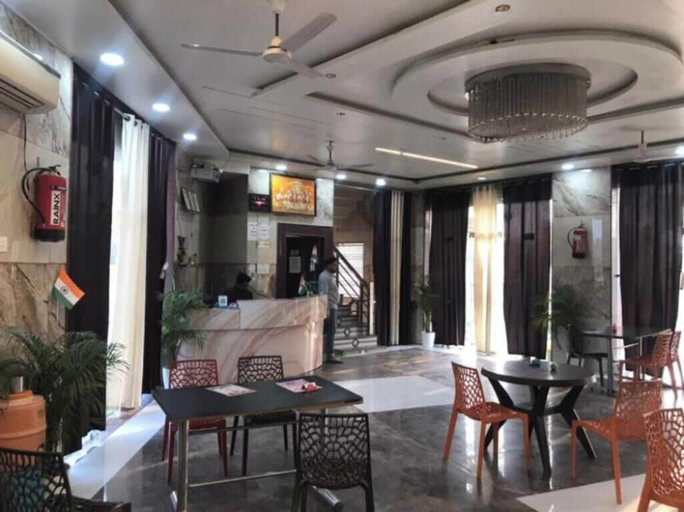 Dining 4, Hotel Suraj, Fatehpur