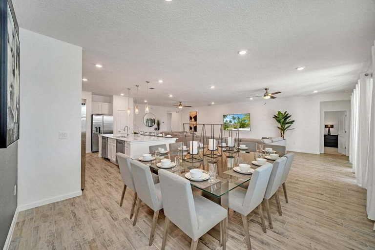 Interior 5, 2525 Shanti Amazing 15 Suites Mansion, Osceola