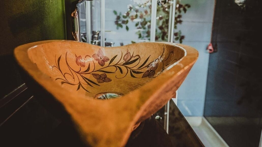 Bathroom 5, Kocadon Hotel, Bodrum