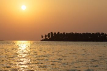 Others 5, Komandoo Maldives Island Resort