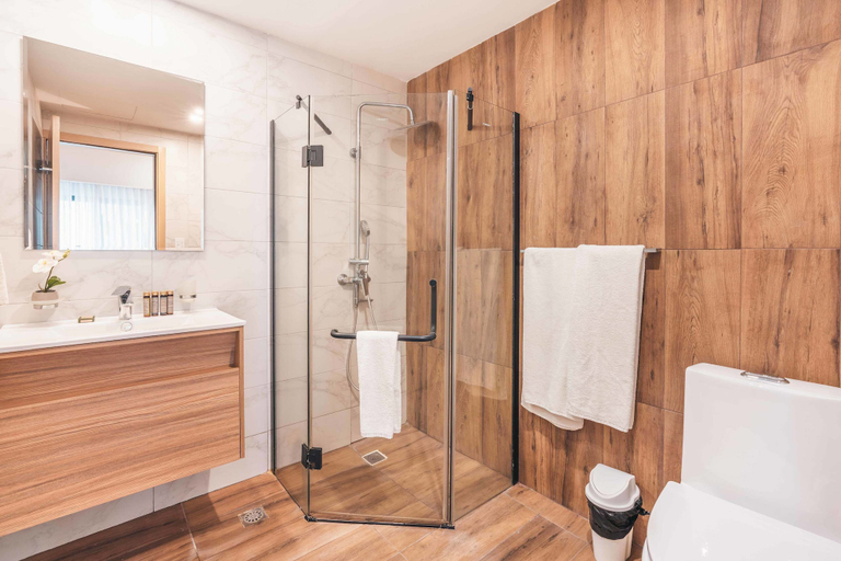 Bathroom, Breakfast Included at Regatta Living 505, Distrito Nacional